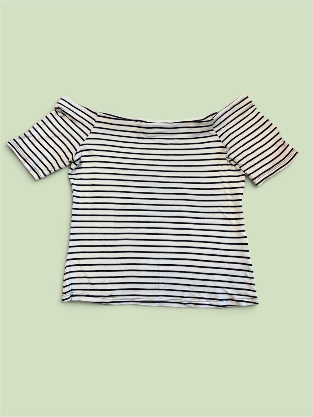 H&M • Off-Shoulder Women’s Top